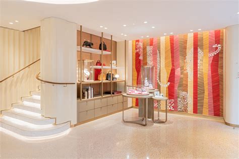 e boutique cartier.